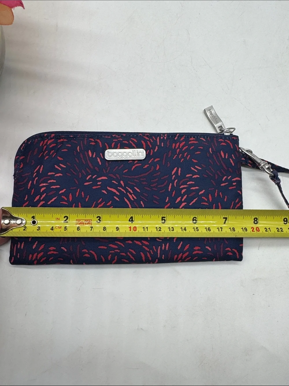 Baggallini Navy orange  Patterned Wristlet